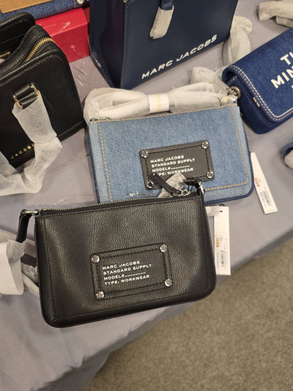 开仓优惠︱海港城名牌包开仓低至1.5折！699元起入手A.P.C. / MARC JACOBS / KARL LAGERFELD / MOSCHINO