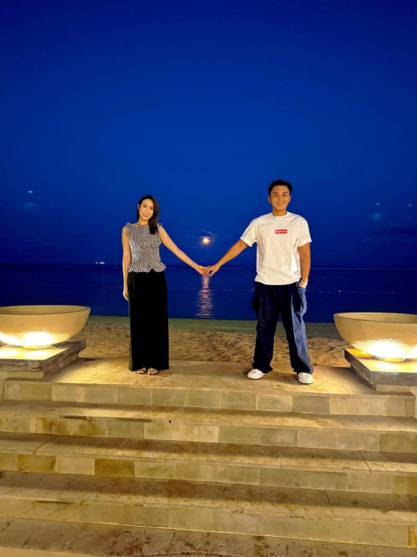 杨明结婚︱杨明庄思明8月2日正式结婚喜帖曝光！吉隆坡举行婚礼见证10年爱情长跑