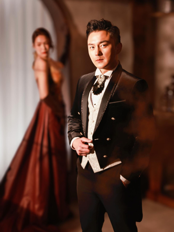 杨明结婚︱杨明庄思明8月2日正式结婚喜帖曝光！吉隆坡举行婚礼见证10年爱情长跑