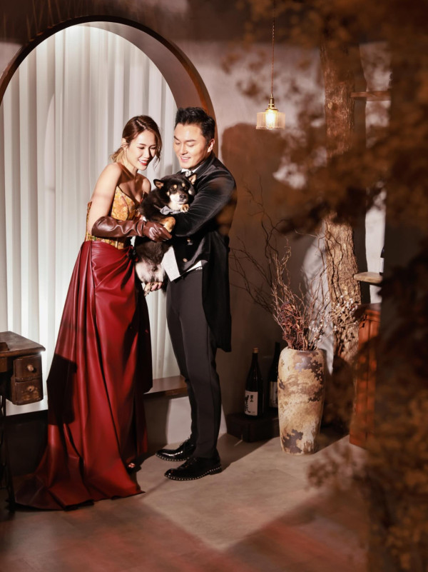 杨明结婚︱杨明庄思明8月2日正式结婚喜帖曝光！吉隆坡举行婚礼见证10年爱情长跑