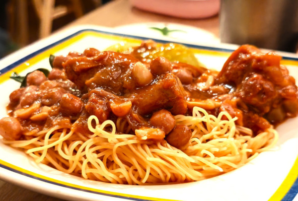 銀杏館時光倒流抗通脹價：$15大隻雞髀飯／$28惹味鮮蒸倉魚／$10經典大菠蘿油 小食低至$5！附長者優惠！