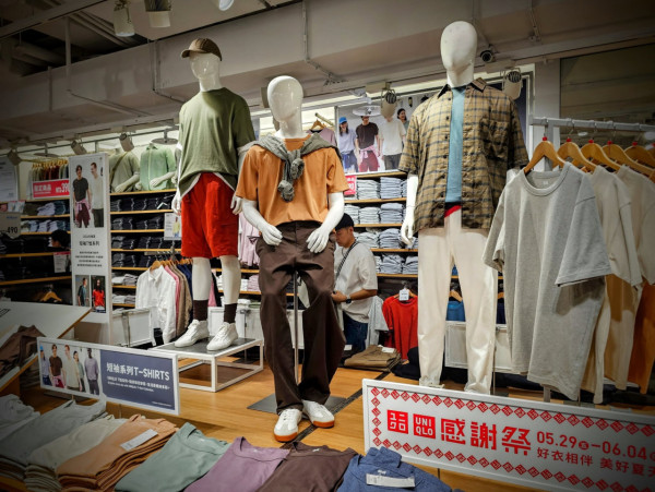 照片來源:Facebook@扛布者-為紡織而活的男子 照片來源:Facebook@扛布者-為紡織而活的男子