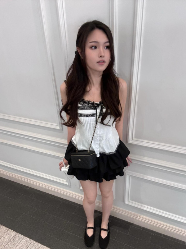 前港姐冠軍宋宛穎雙胞胎細妹神科畢業！頂級顏值靚過明星家姐獲封「最美醫生」