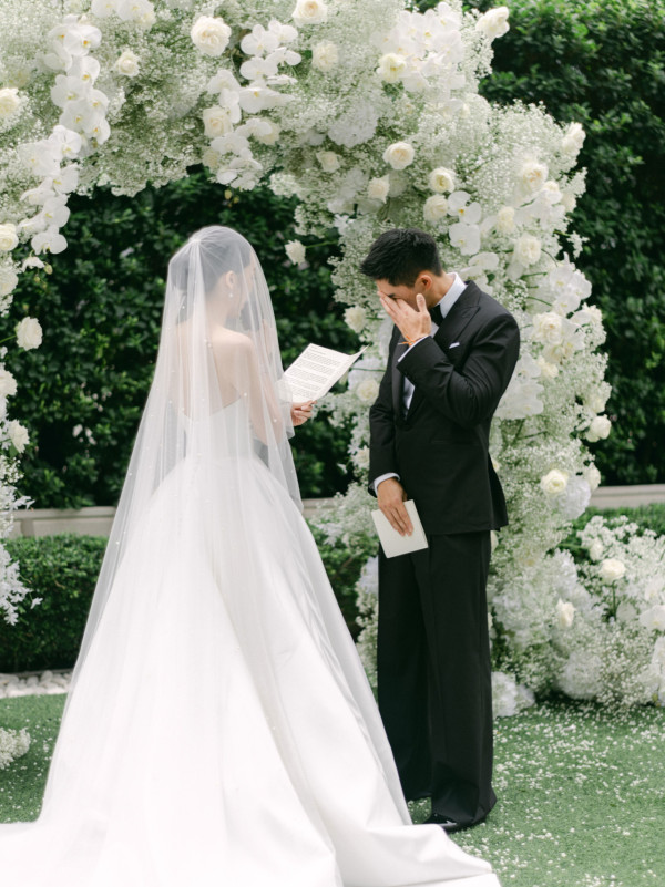 吳婉芳次子胡智同驚爆遇嚴重意外急入院 新婚後受傷病床照曝光 一度問：點解係我？