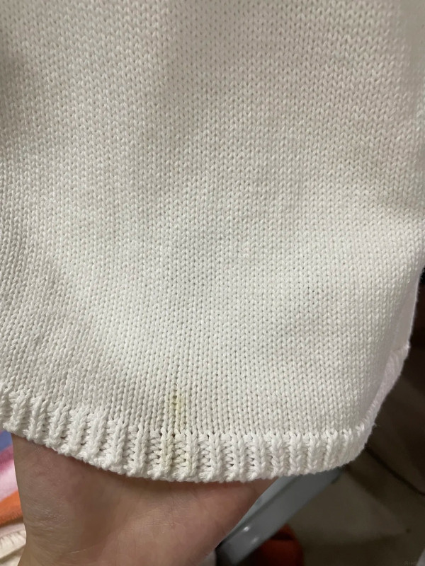 白衫救星｜衣服沾咖哩黃漬不用狂揉！日本瘋傳$0「污漬自動消失術」：廚具、茄汁漬都解決到