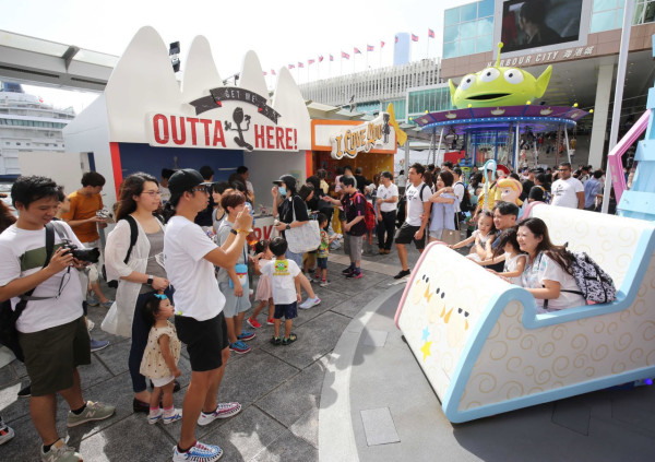 圖片為2019年「Our Toy Stories@海港城」《反斗奇兵》嘉年華(圖片來源︰FB@HarbourCity)