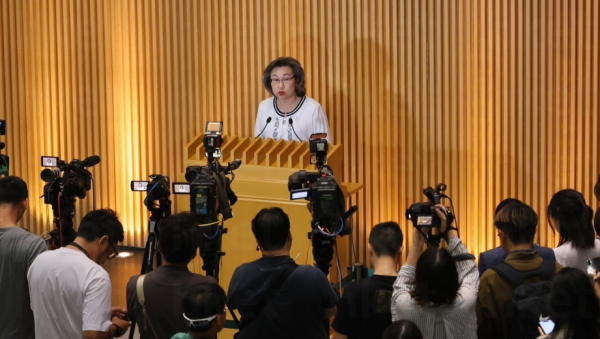 公務員薪酬表｜政府拍板全體公務員加薪2%！生效期追溯至4月1日 一表睇清點分高中低層