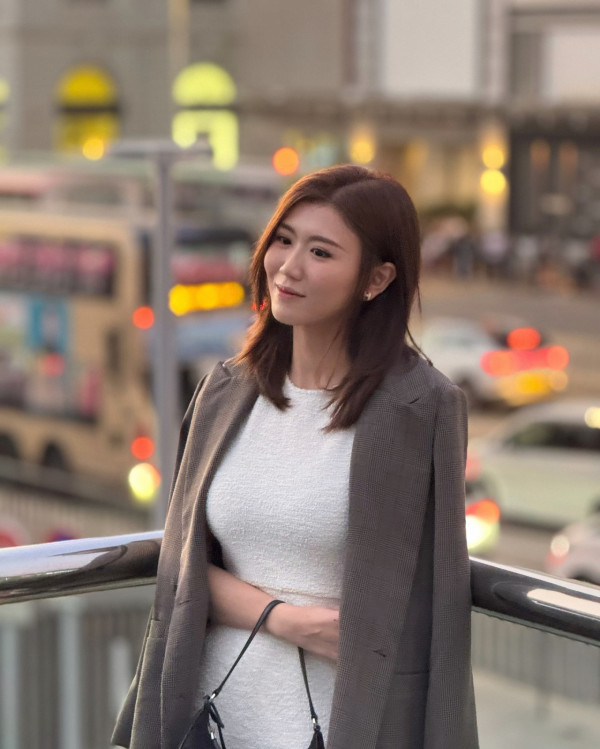 「翻版劉佩玥」離巢TVB轉職路政署！近況曝光考入政府月薪高達6萬