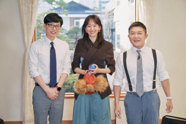 鐵拳教育|秦基周37歲凍齡女戰神9件事起底!反差萌女督察人氣急升