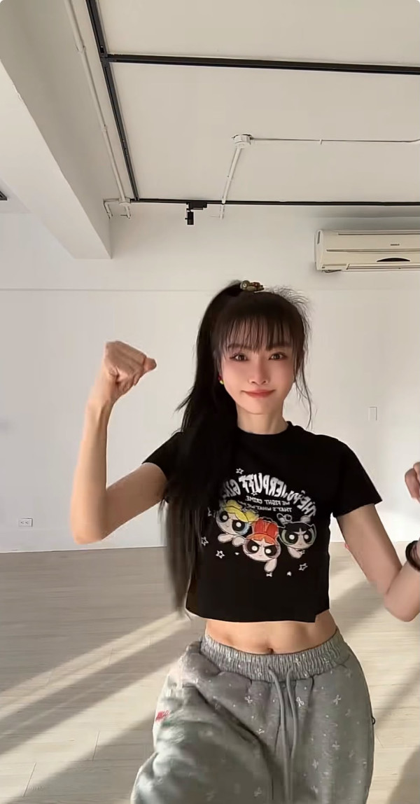 逆轉脫髮危機！51歲台灣女星46kg公開維持驚人髮量秘訣 全靠18招加一種水果養豐盈秀髮 