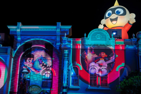 迪士尼優惠｜全新大人小童價門票優惠 人均$499起！Pixar Summer Fest 濕身派對+全新Pixar好友星空匯演