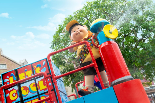 迪士尼優惠｜全新大人小童價門票優惠 人均$499起！Pixar Summer Fest 濕身派對+全新Pixar好友星空匯演