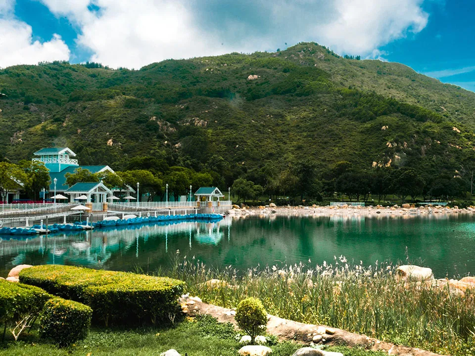迪欣湖 (資料來源︰旅發局)