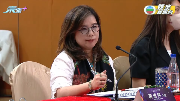 香港小姐2026｜21歲海外佳麗大膽要求高層講英文 樂易玲霸氣回絕晒威嚴令人即刻怯