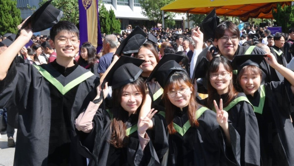 大学/中学毕业礼物排行Top 10推介(图片来源︰HKET)