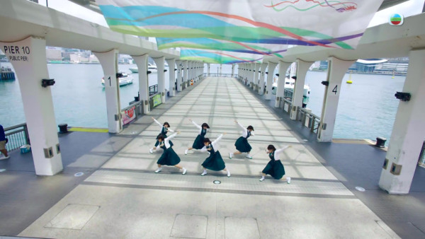 倪嘉雯神還原「港版Avantgardey」頂Bob頭出巡 街頭遭遊客誤當真女團求合照