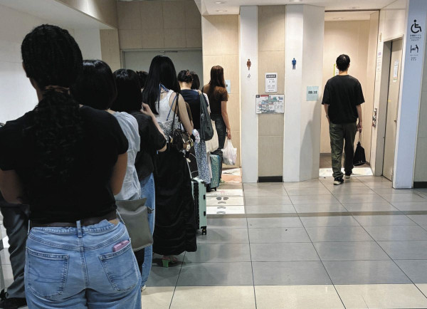 遊日注意｜告別女廁排長龍！日本新例規定女性廁格數量將不少於男廁 