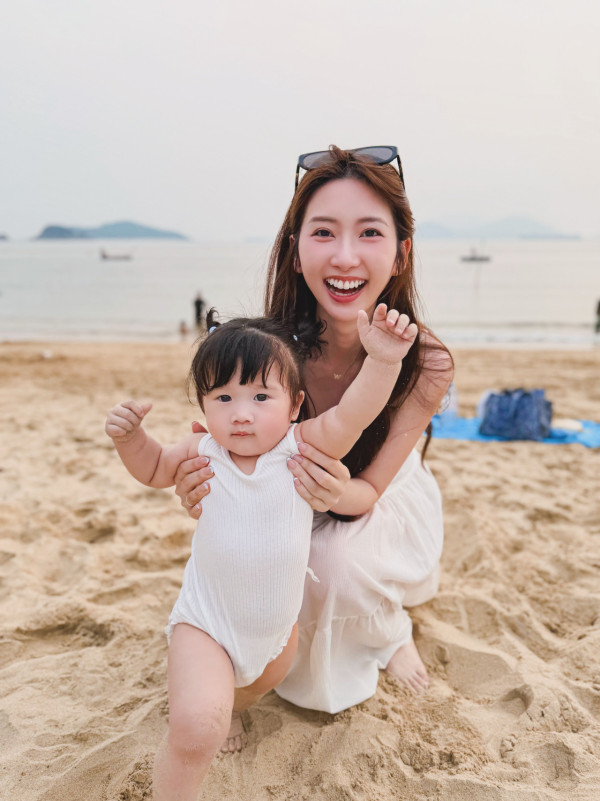 30歲女藝人升呢馬主夫人威水拉頭馬！跟實董事老公豪晒Hermès手袋行頭超富貴