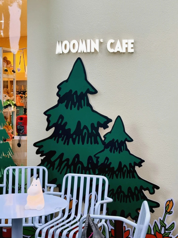圖片來源:小紅書@vanvanvan 深圳姆明Cafe快閃店登場!巨型姆明+多款可愛周邊 附地址交通