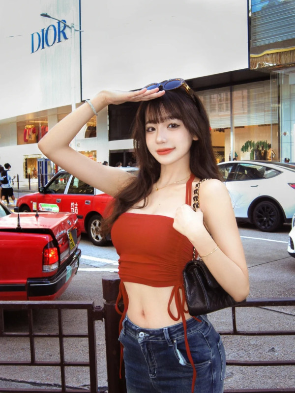 香港小姐2026｜蕃茄醬溫思婷舊照被挖疑似整容？黑歷史曝光改造兩大部位兼用假胸