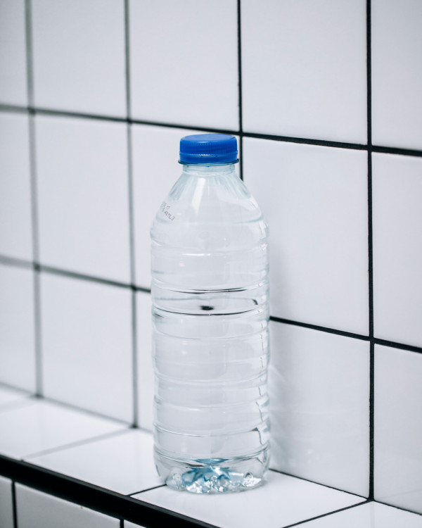 鞋襪速乾法(圖片來源:Unsplash)