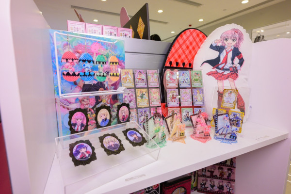 全港首个《守护甜心！》期间限定店6.13登陆海港城！4大打卡位/逾50款首发周边梦幻登场/复古抽卡机
