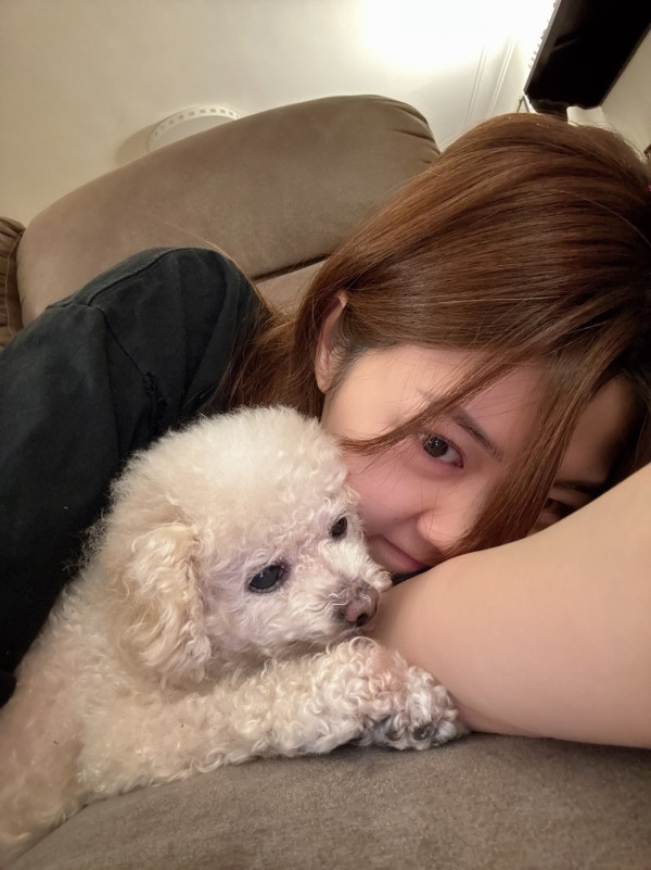 35歲女藝人驚傳突然受傷緊急送院！發生恐怖意外頭部爆缸：倒水式咁流出嚟