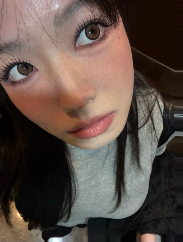 TVB上位小花宣布与圈外男友分手！亲证回复单身：过去半年真系唔太开心
