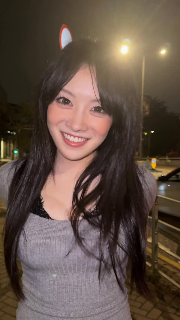 TVB上位小花宣布与圈外男友分手！亲证回复单身：过去半年真系唔太开心