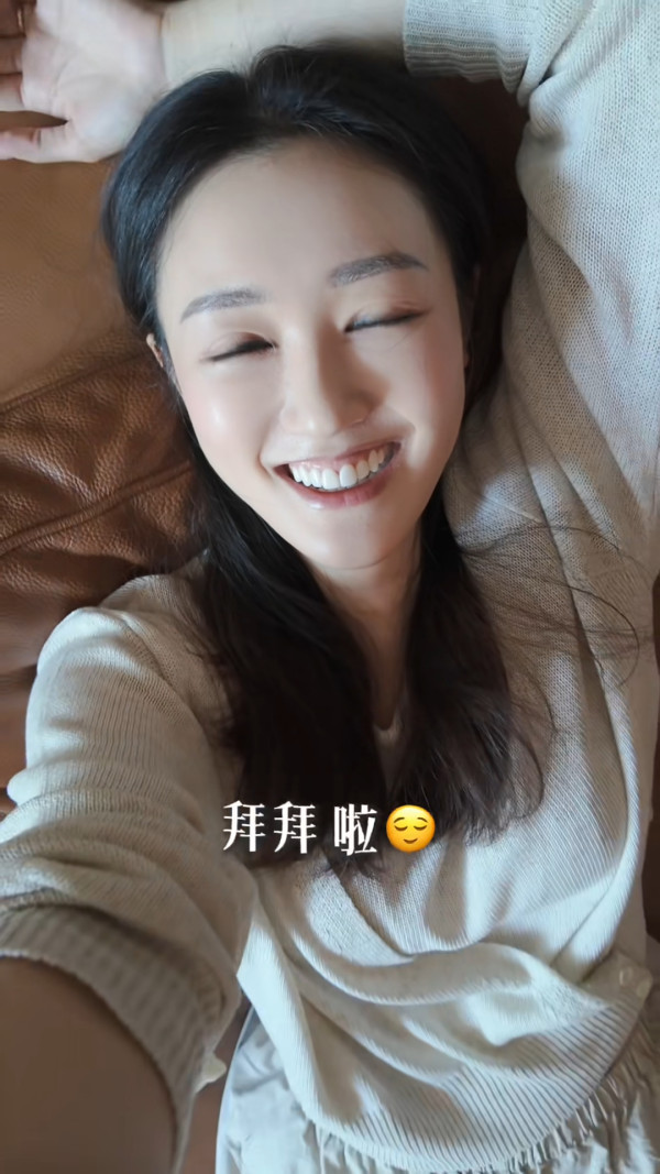 張寶兒清水灣6600萬豪宅奢華內貌曝光！巨廳氣派裝潢簡約 私人花園堪比遊樂場