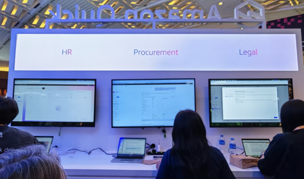 AWS Summit Hong Kong 2026｜Amazon Quick 低門檻部署「AI 同事」一句指令 10 分鐘生成應用程式