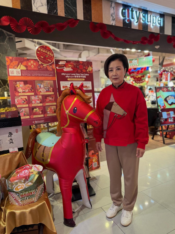 78歲汪明荃自揭身體亮紅燈急入醫院!曾戰勝癌魔親曝:「甲狀腺出了小問題」