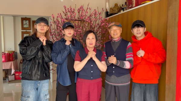 78歲汪明荃自揭身體亮紅燈急入醫院！曾戰勝癌魔親曝：「甲狀腺出了小問題」