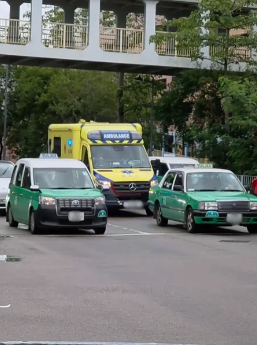 的士拒讓救護車遭轟冷血!內行反揭1大無奈苦衷 讓路隨時自招檢控?