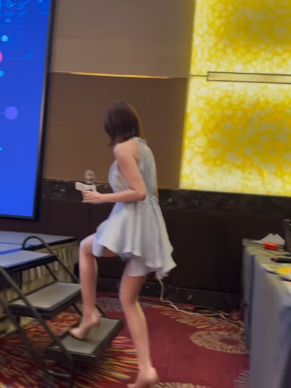 林明禎透視胸晒白滑長腿瀕臨走光!魔鬼身材再進化根本「胸以下全是腿」