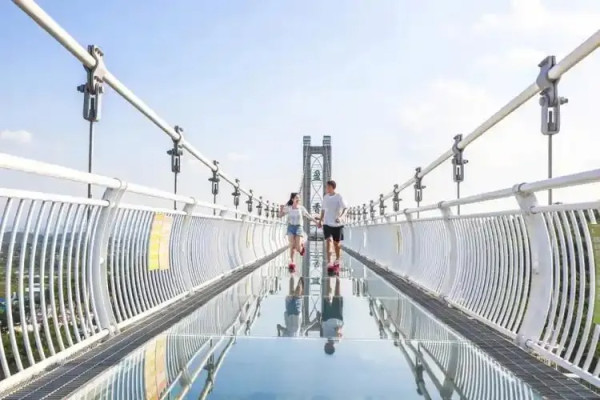 肇慶旅行團5個高質推介！9起歎海鮮自助餐、連住2晚靚景溫泉酒店 