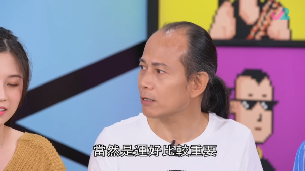 有百億家產不等於好運？蘇民峰拆解「富貴相」！手掌折得埋 = 有錢有貴人 掌心呢3隻色辛苦得財
