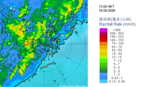 黑雨警告|屯天元一早暴雨「落到世界末日咁」質疑太遲掛黑雨?居民不滿:點解今朝唔掛