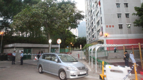 公屋單位外牆被打穿裝冷氣？驚人畫面曝光！圖片來源：HKET圖庫