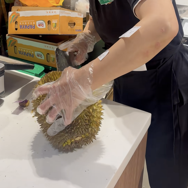 深圳榴槤價格暴跌！金枕頭低至19.9元一斤！各大超市價格一覽 