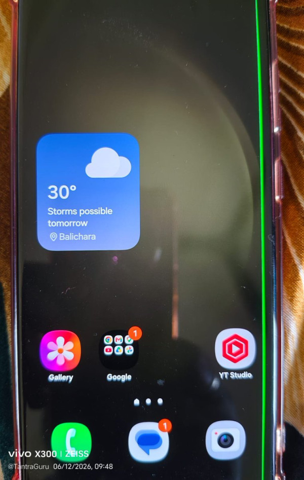 升級 One UI 8.5 後熒幕現綠線粉紅線　Samsung Galaxy S23 用家中招　官方暫未回應