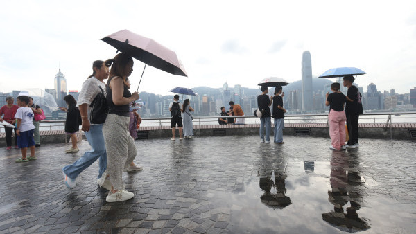 黑雨想返屋企OO唔返工？05後實習生一句話激嬲上司。圖片來源：HKET圖片庫