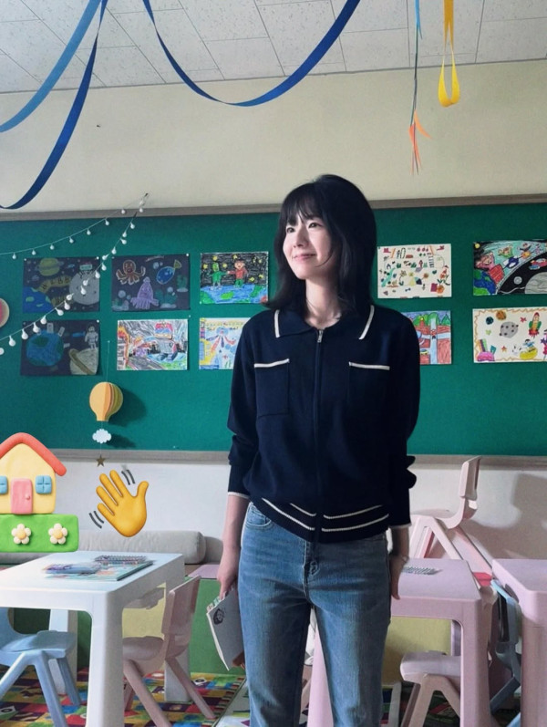 鐵拳教育｜女老師演員宋詩安崩潰喊戲圈粉無數！網友大讚甜美外型封國民初戀