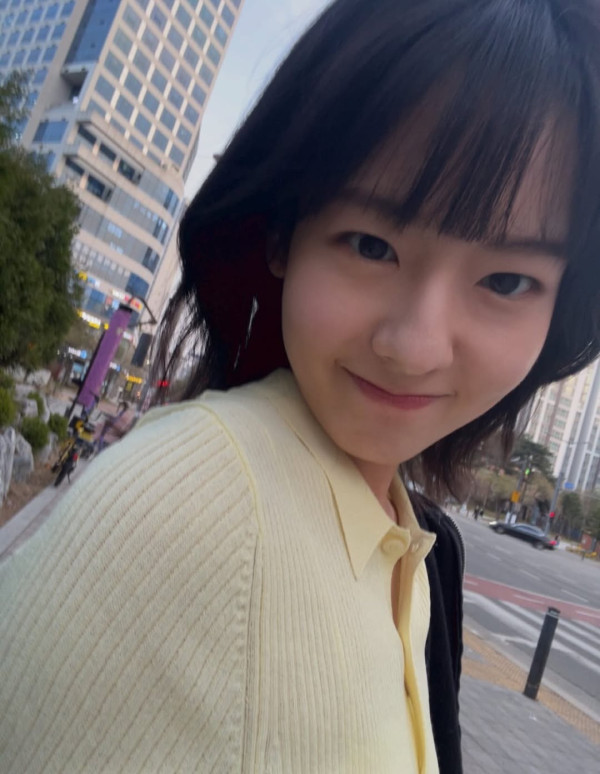 鐵拳教育｜女老師演員宋詩安崩潰喊戲圈粉無數！網友大讚甜美外型封國民初戀