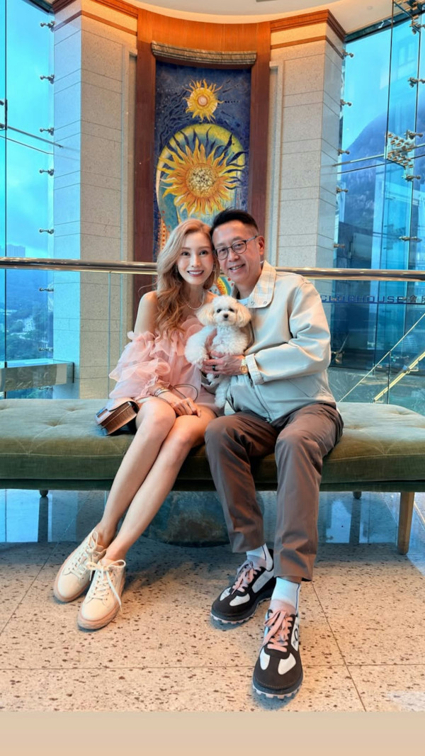 李嘉欣生日豪晒限量Hermès稀有款手袋！老公許晉亨頭貼頭慶生恩愛滿瀉