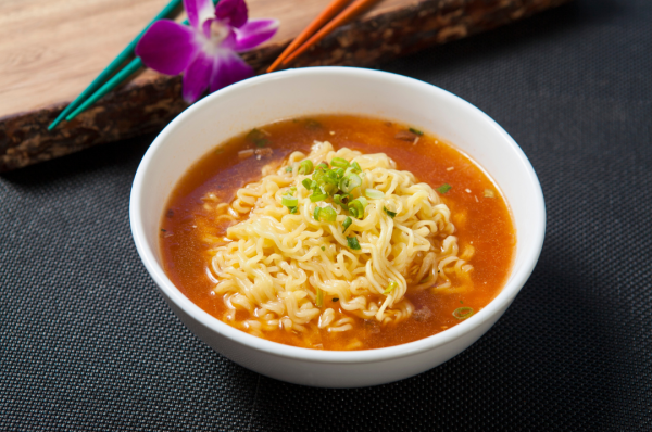 消委會即食麵｜即食麵或藏致癌防腐劑/重金屬 消委會檢測20款即食麵！營養師警告高鈉高脂或誘發心血管疾病