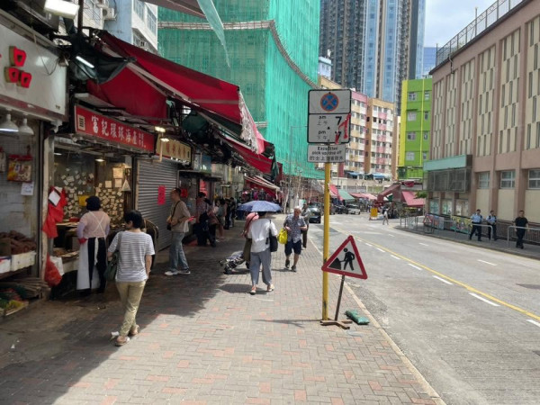  觀塘肉檔月租九萬捱不住？開業不足一星期即執笠...（圖片來源：Facebook@X官塘老母群組）