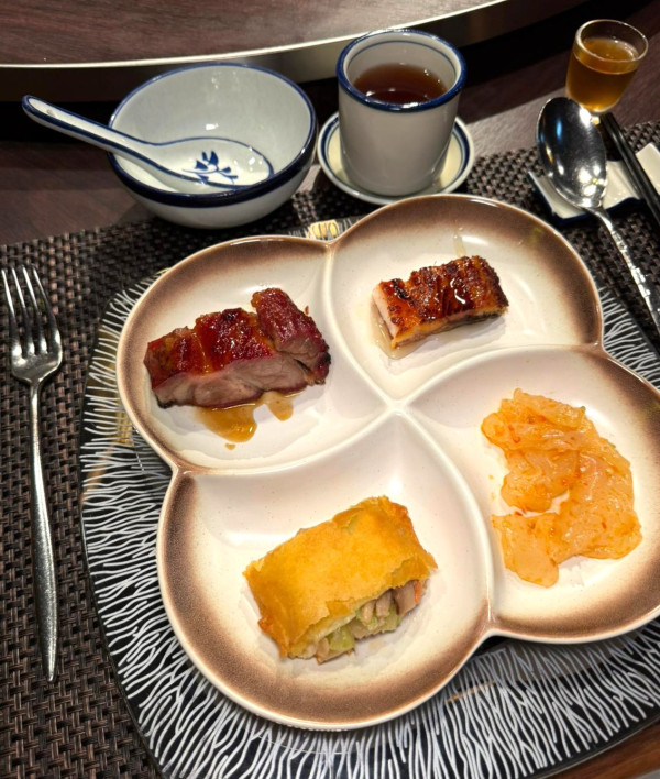 中菜推介｜米芝蓮1星逸東軒全新套餐登場！招牌蜜汁叉燒＋六頭鮑魚伴遼參＋脆皮花膠 (U Food實測試食)