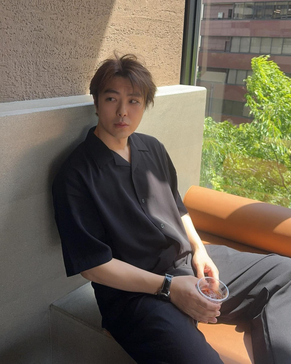 《愛回家》張景淳threads公開讚姜濤唱功！3個字竟引爆罵戰 霸氣反擊：留言無乜腦