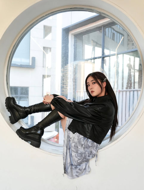聲夢小花峇里比堅尼大解放原來深藏不露!心口開超大窿波濤洶湧衝擊眼球